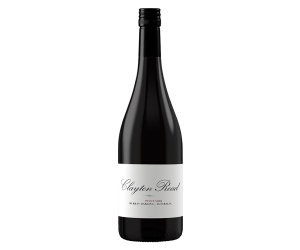 Heerlijke rode wijn gemaakt van de Pinot Noir druif uit Australie. Van wijnhuis Clayton Road uit Murray Darling. Sapping rood fruit en fluweel zacht.